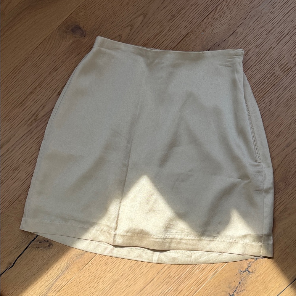 Abercrombie Silk Cream Mini Skirt with Built in Shorts